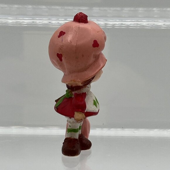 Vintage Strawberry Shortcake w/ Custard Cat Strawberryland Mini Figure 2" - Picture 2 of 8